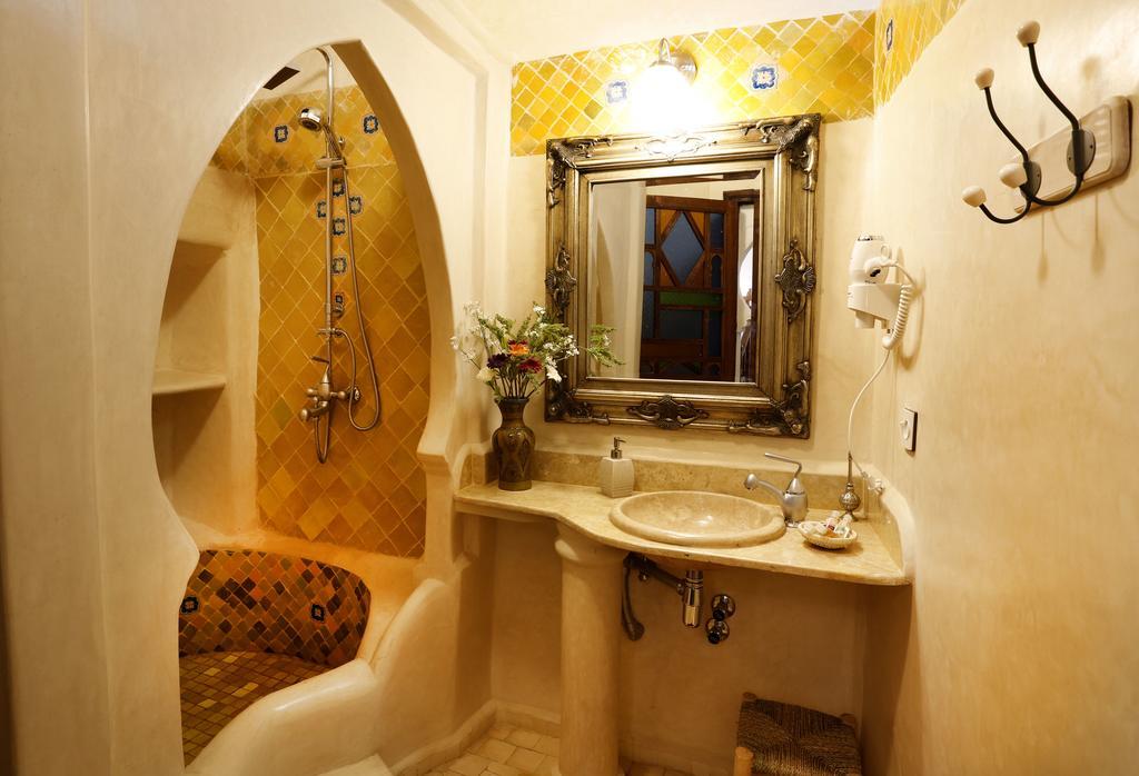Riad Cherifa Chefchaouen Extérieur photo